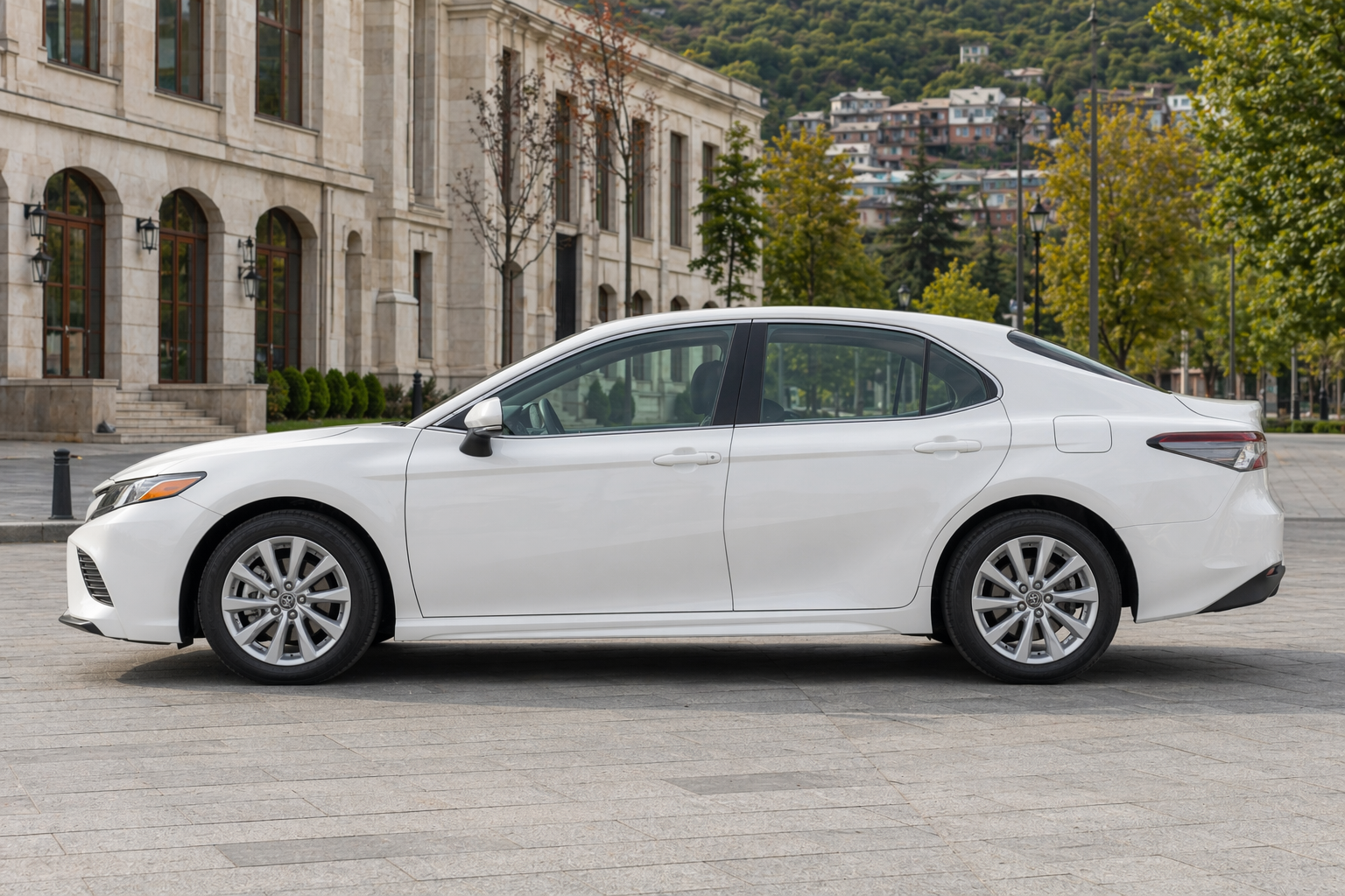 Toyota Camry Lux